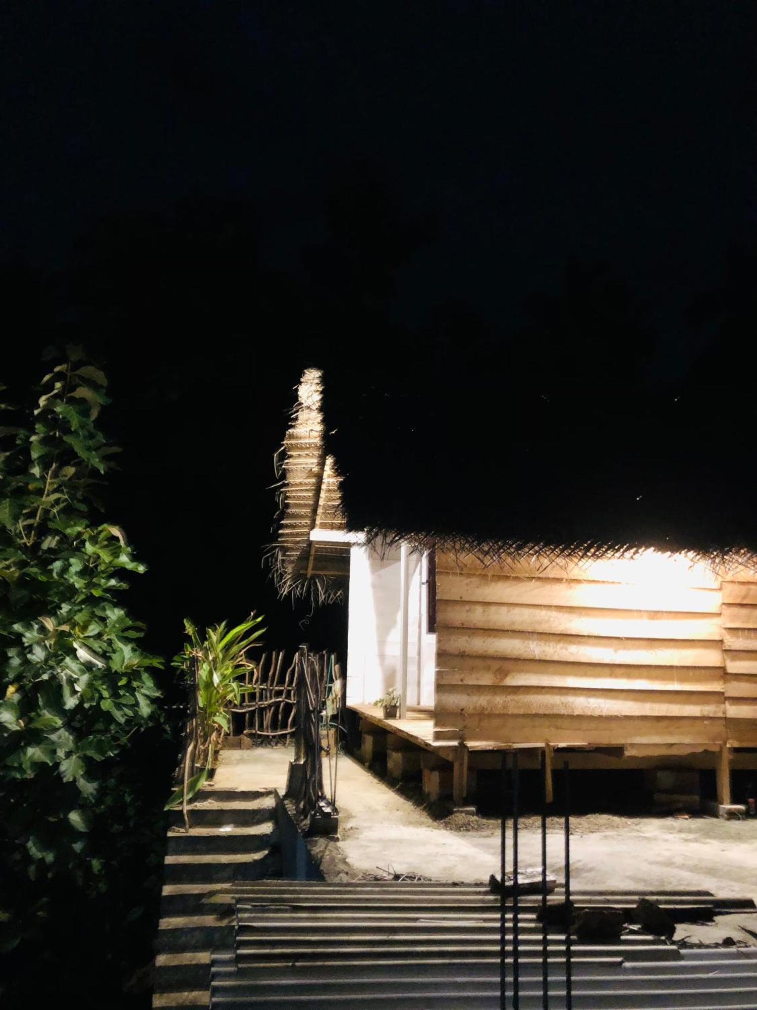 Linu Homestay 迪克韦勒 外观 照片